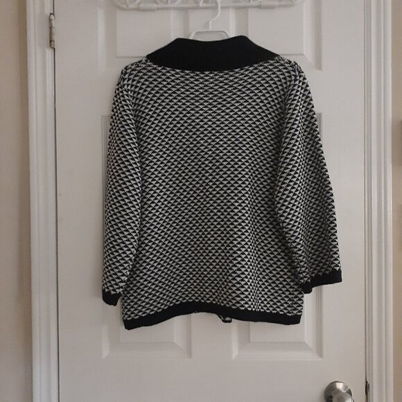 Sioni Women's Size Large Black & White Wool Blend Knit Artsy Cardigan Jacket - Picture 3 of 14